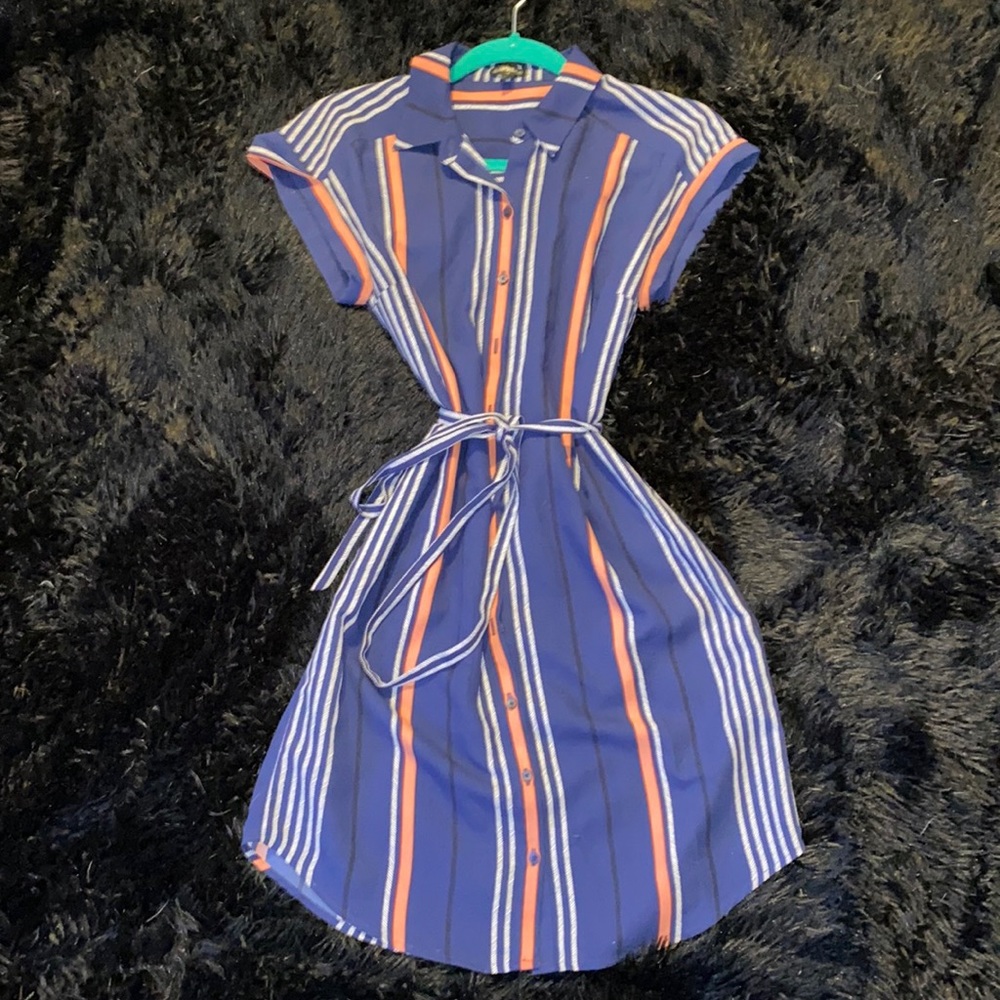 Express dress with waist tie